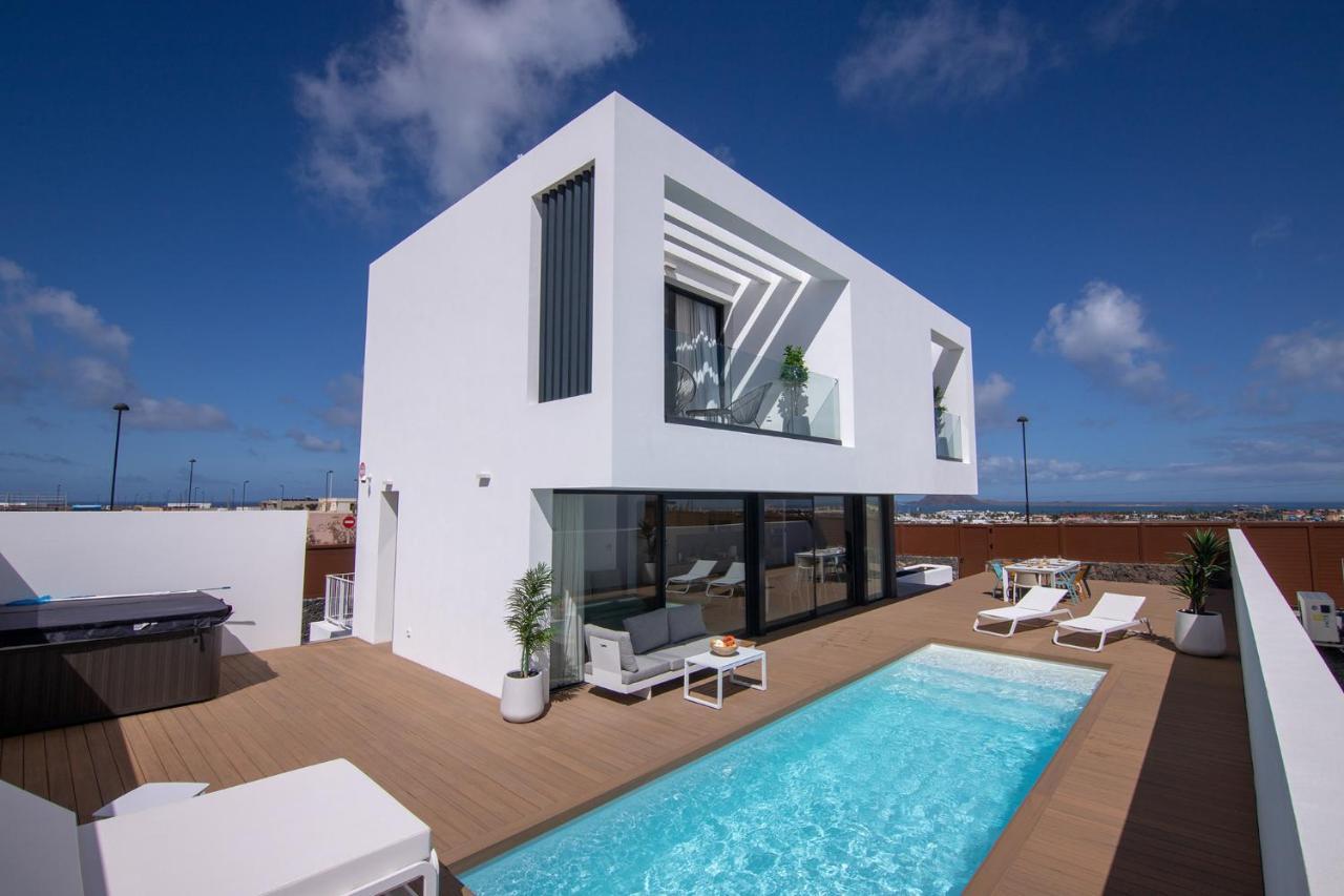 Villa Yolo Luxe Sur Private Pool Corralejo By Holidays Home מראה חיצוני תמונה